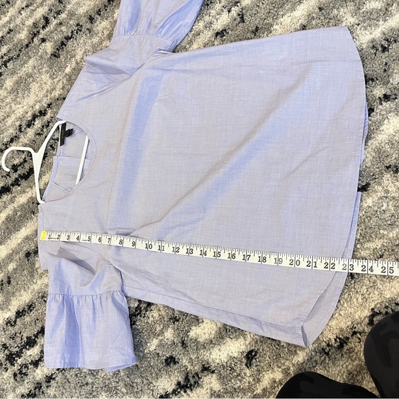 J. Crew Button Back Blue Bell Sleeve Cotton Top Small 4 - Picture 9 of 9